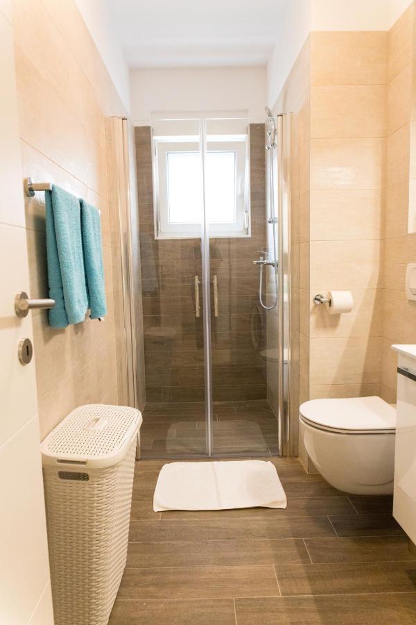 Apartment Zara - Luxury Apartment With Private Pool Exterior photo